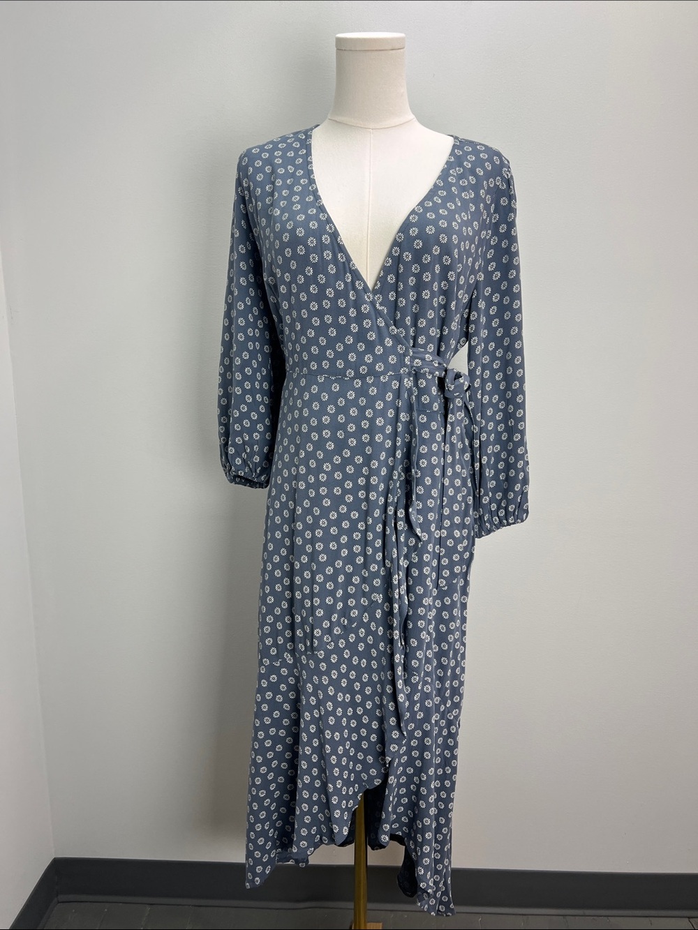 Abercrombie & Fitch Floral Wrap Dress Blue Midi Small Cottagecore